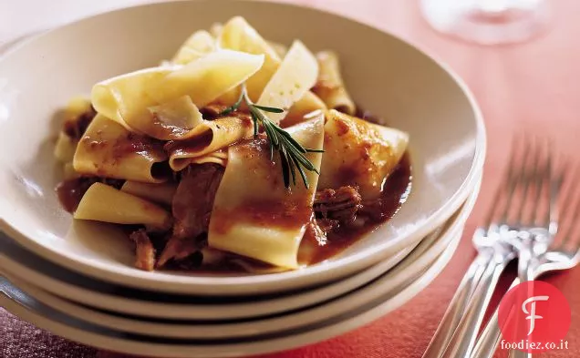 Pappardelle al Ragù di Vitello Piccante