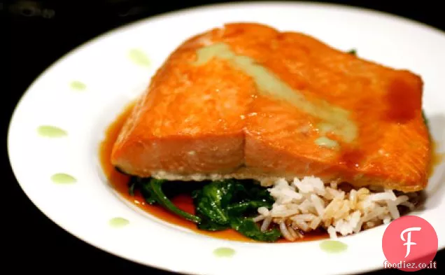 Salmone con glassa di miele di soia e Wasabi