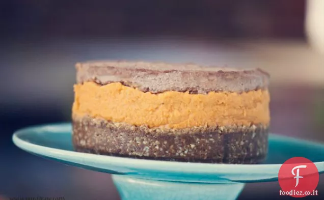 Torta a triplo strato (cruda, senza glutine, vegana, senza soia, a basso contenuto di zuccheri)