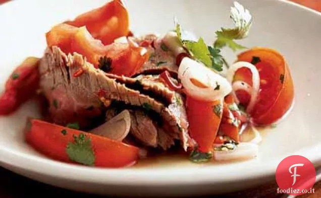 Yam Nuea Yang (insalata di manzo piccante)