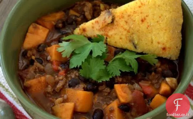 Chili di tacchino con patate dolci e fagioli neri