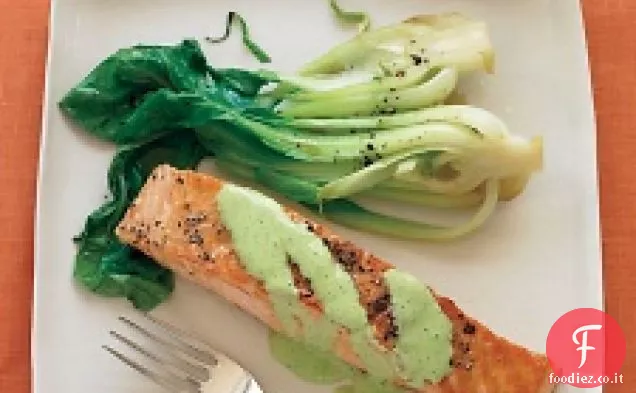 Salmone con salsa Wasabi e Baby Bok Choy
