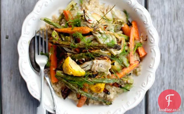 Finocchio arrosto e medley di verdure con Quinoa