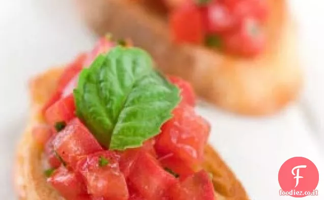 Bruschetta Con Pomodoro E Basilico