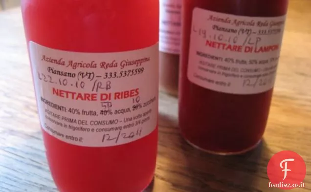 Spritzer di succo d'uva nera