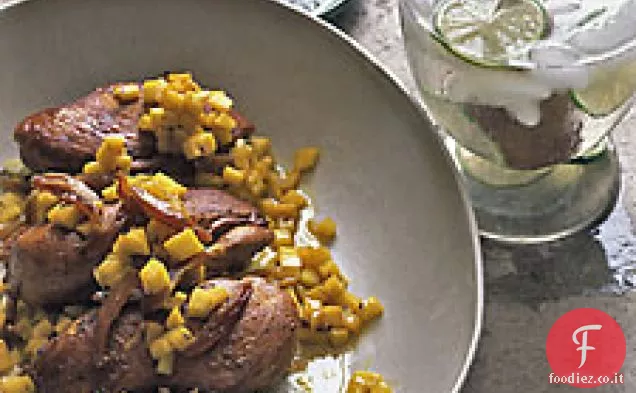 Couscous alla Curcuma con Uva e Pinoli