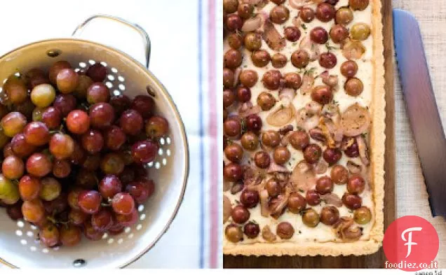 Crostata di uva arrosto e scalogno