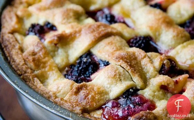 Fatti in casa mora e mela crostata