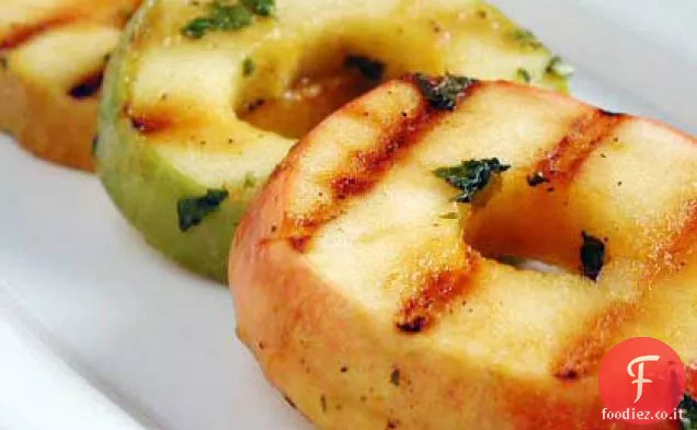 Mele grigliate marinate con menta