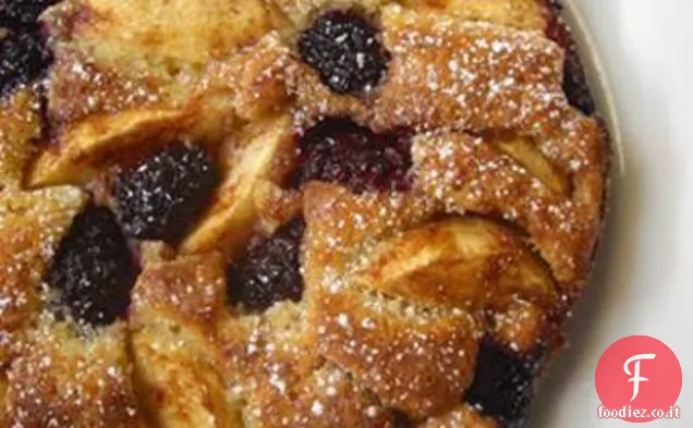Torta di mele e more