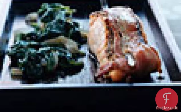 Salmone avvolto con pancetta e spinaci appassiti