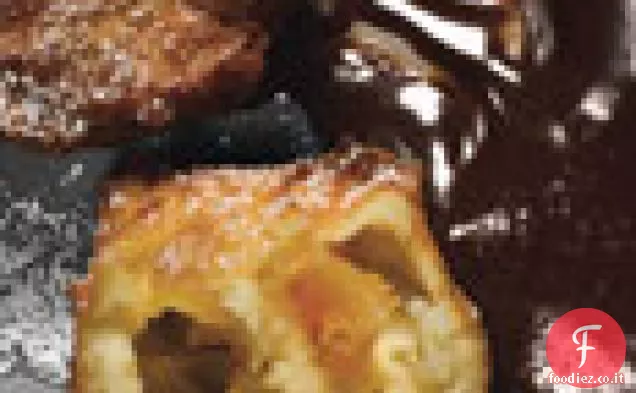 Bignè di albicocca brandita con salsa di immersione al cioccolato