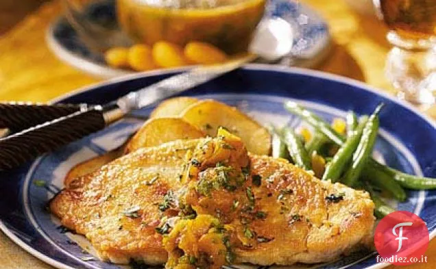 Pollo all'albicocca con patate arrosto si assottiglia