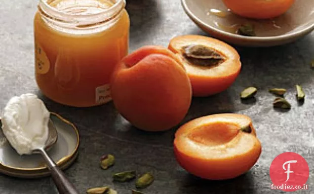 Albicocche, yogurt e miele