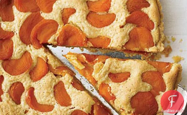 Crostata di albicocche, mandorle e burro marrone