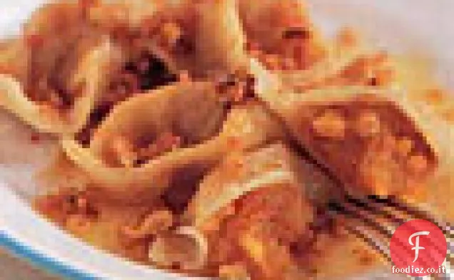 Varenikis di albicocche e noci