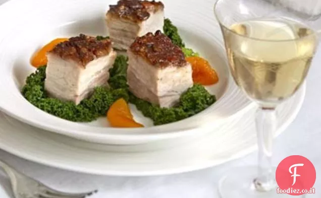 Croccante pancetta di maiale con albicocche speziate