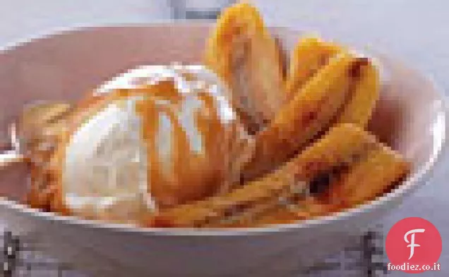 Banane saltate con salsa di pralina cardamomo
