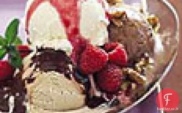 Nero, bianco, e coppe di caffè