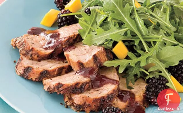 Filetto di maiale alla griglia piccante con salsa di more
