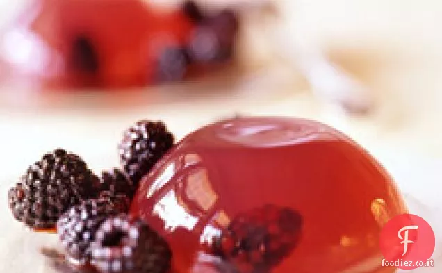 Gelatina di rosa con more