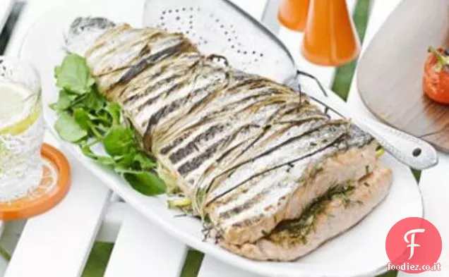 Filetto di salmone bbq con limone e aneto