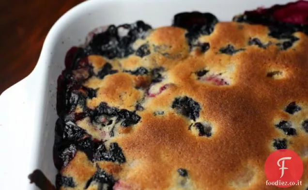 Torta cucchiaio di bacche miste