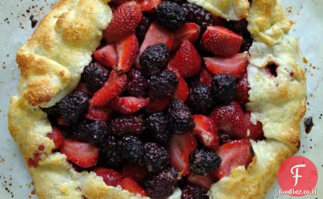 Crostata Mista di Frutti di Bosco con Crema di Ricotta al limone e miele