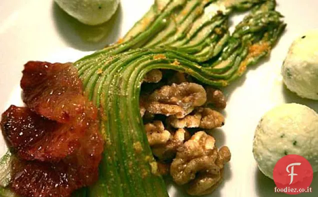 Insalata di asparagi crudi