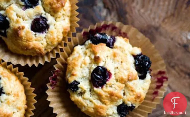 Muffin di farina d'avena al mirtillo e lime