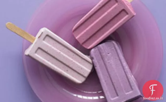 Gelato e pop di mirtilli
