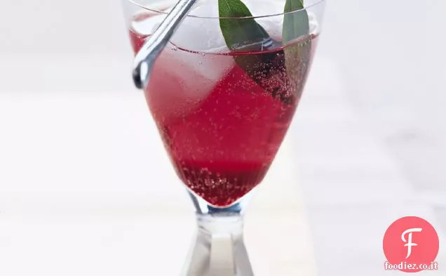 Spritz di prugne e mirtilli