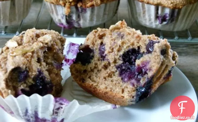 muffin di farro ai mirtilli con lino
