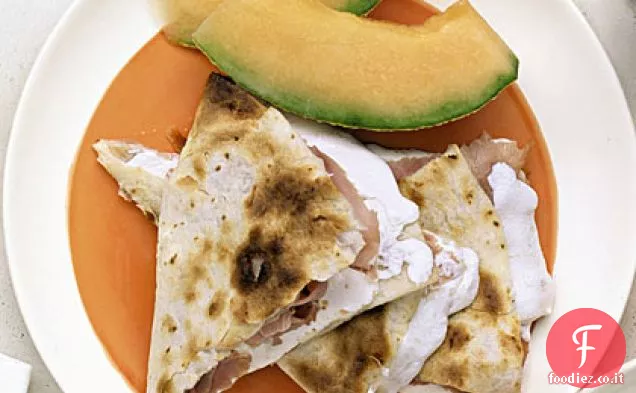 Quesadillas di prosciutto e formaggio