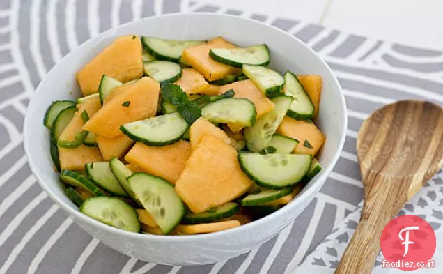 Insalata di cetrioli cantalupo piccante