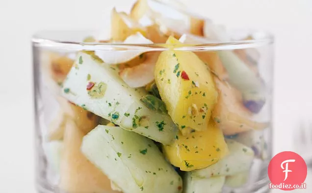 Insalata di melone e Mango con cocco tostato e pistacchi