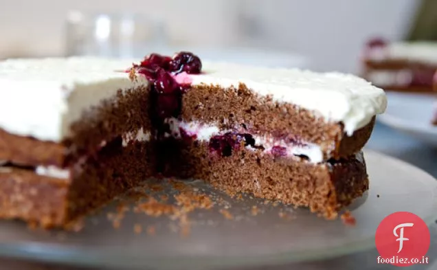 Torta di ciliegie al cioccolato