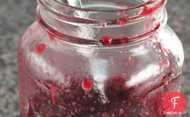Confettura di ciliegie ai frutti di bosco