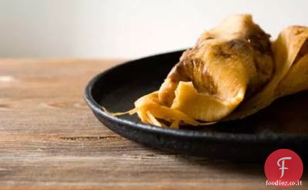 Tamales al cioccolato con Noci Pecan e Ciliegie essiccate