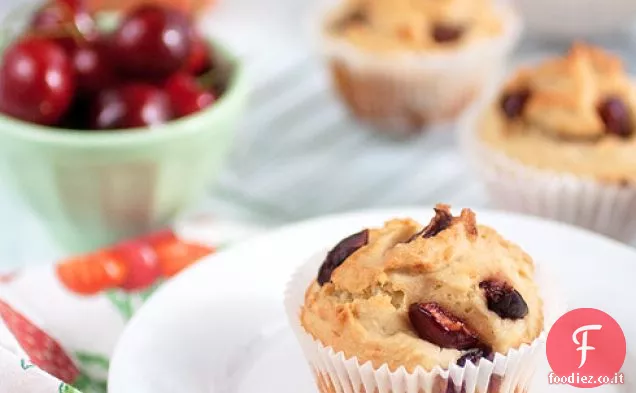 Senza glutine Ciliegia mandorla Muffin ricetta