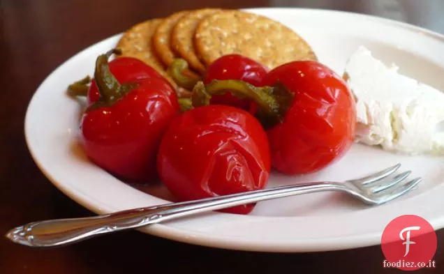 Peperoni di ciliegia in salamoia