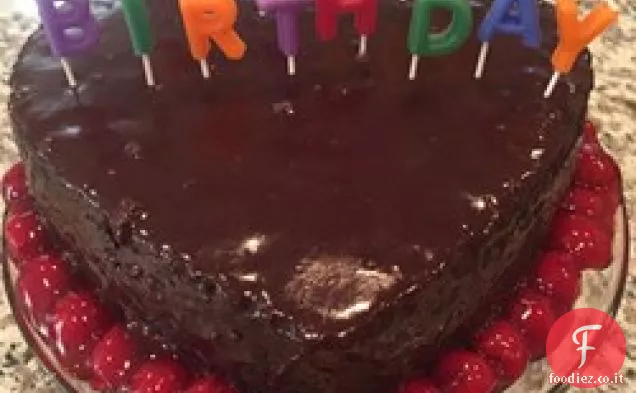 Torta di ciliegie al cioccolato Iii