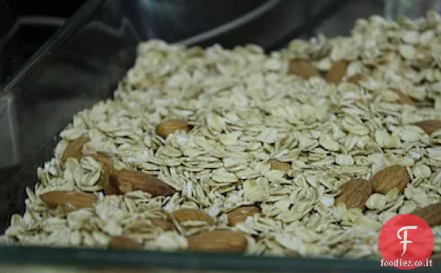 Granola di cocco-ciliegia