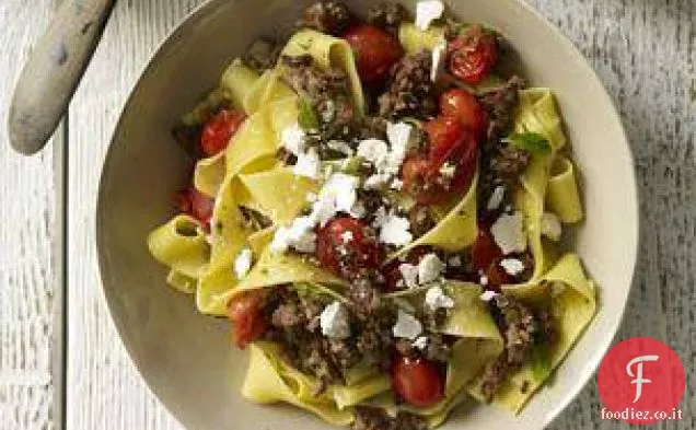 Pasta con Ragù di agnello e pomodorini