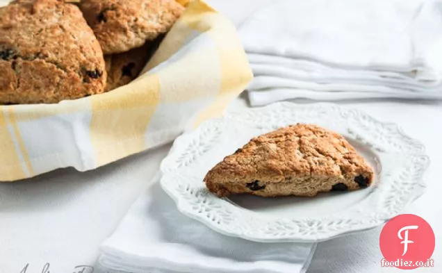 Focaccine di panna acida alla ciliegia