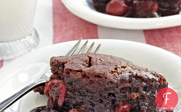 Torta budino al cioccolato e ciliegia