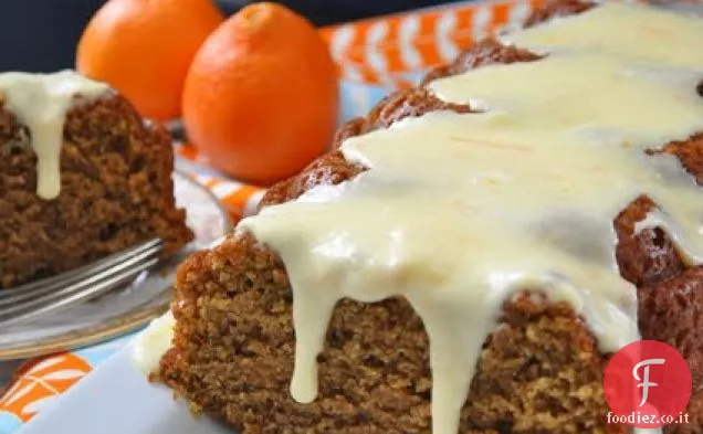 Torta di olio d'oliva di zucca con glassa di clementine