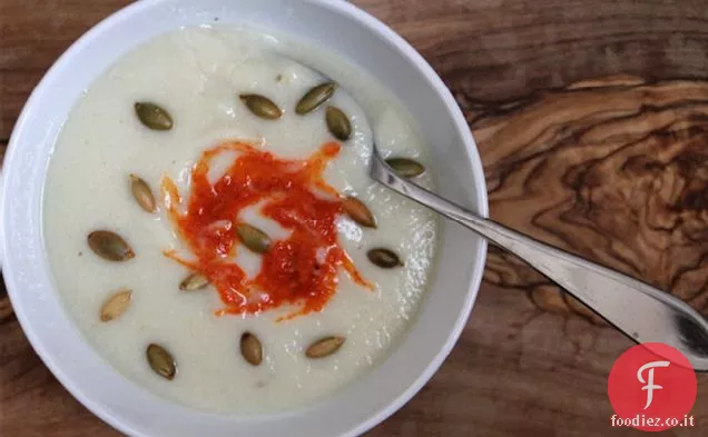 Crema senza crema di zuppa di cavolfiore