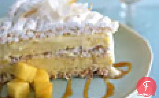 Dacquoise al cocco tostato con gelato all'arancia e ananas