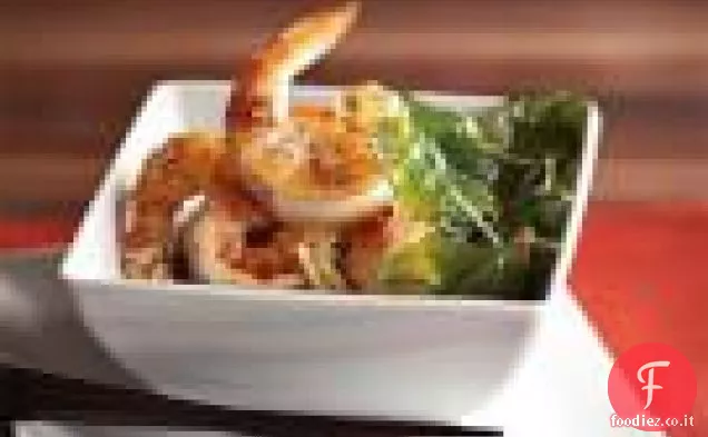 Gamberetti sale e pepe con spinaci fritti